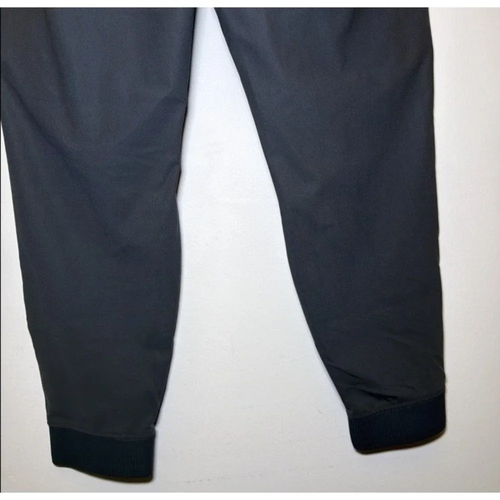 Vuori Meta Jogger Mens Large 27